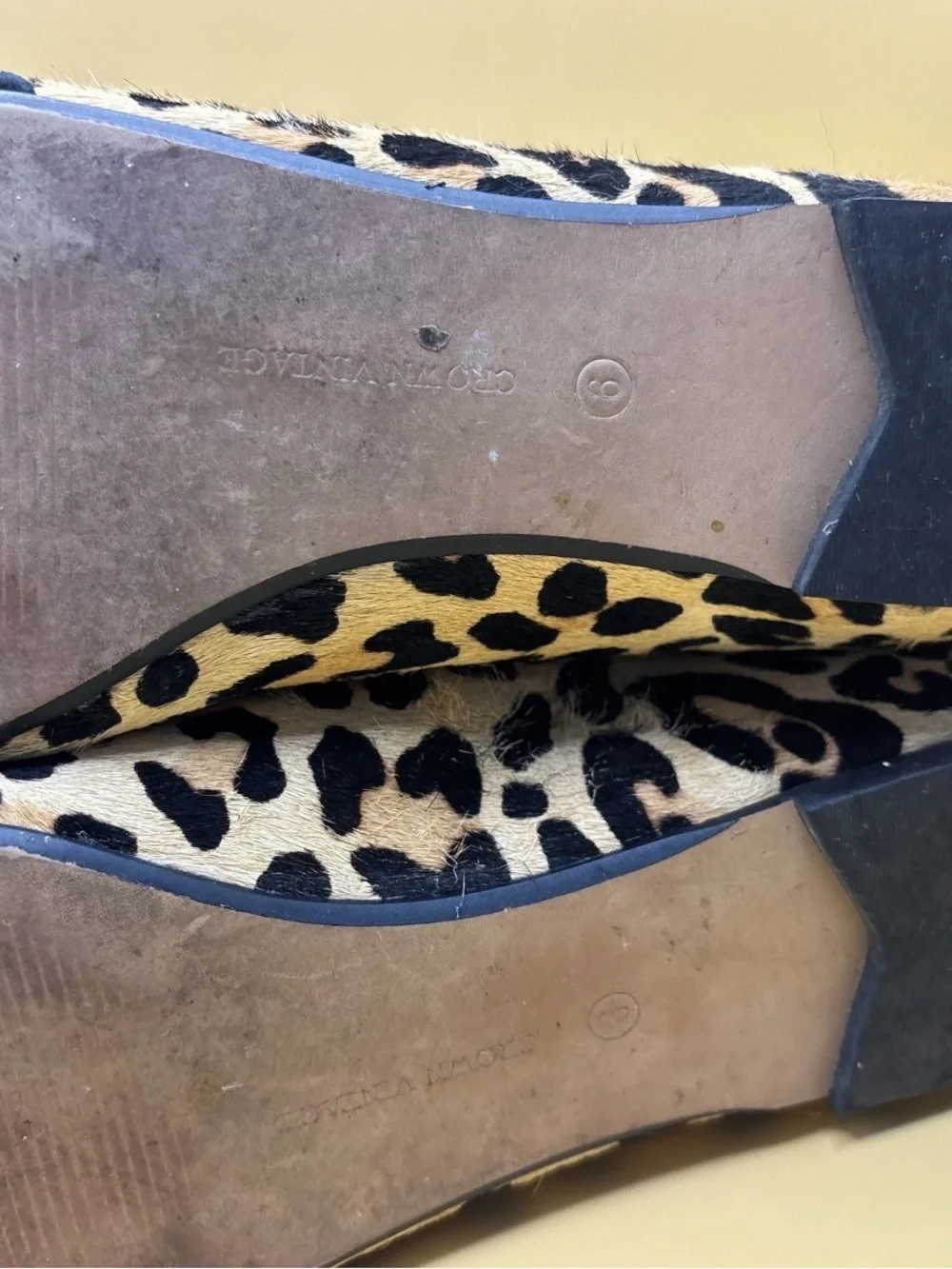 Crown Vintage Leopard Calf Hair Flats Women 6 Black Pointed Toe D’Orsay Shoes